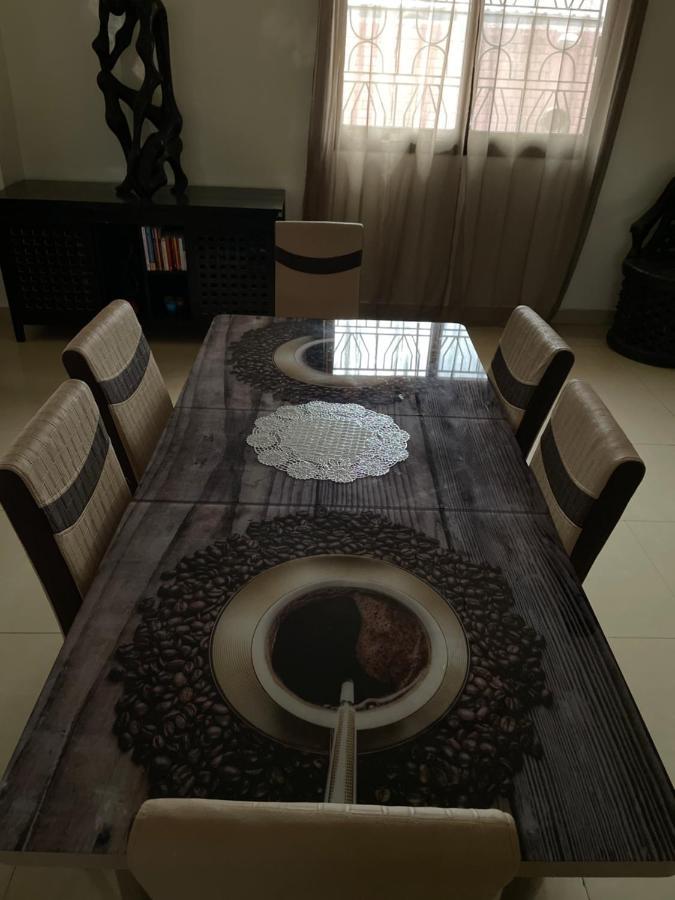 Bed and Breakfast Chez Tâta Éléonore Maison d hôtes à Ziguinchor Extérieur photo