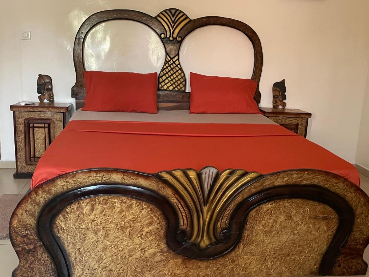 Bed and Breakfast Chez Tâta Éléonore Maison d hôtes à Ziguinchor Extérieur photo